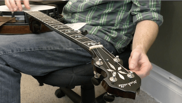 Changing Your Banjo Strings